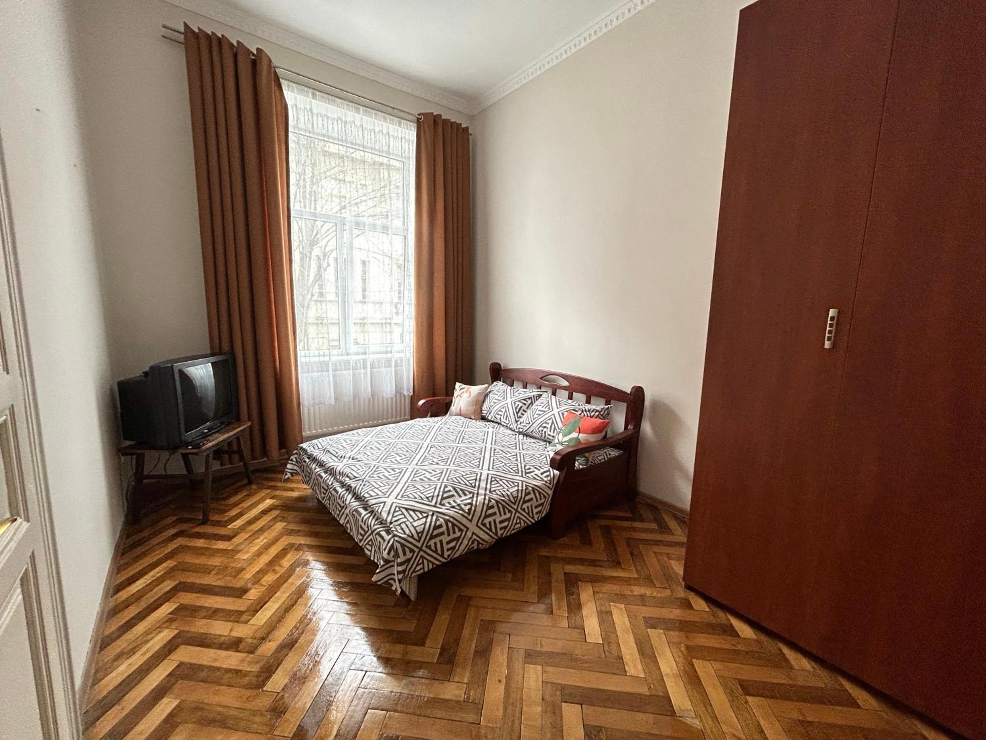 Айстра Appartement Lviv Buitenkant foto